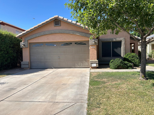 11418 W Cambridge Avenue - Photo 1