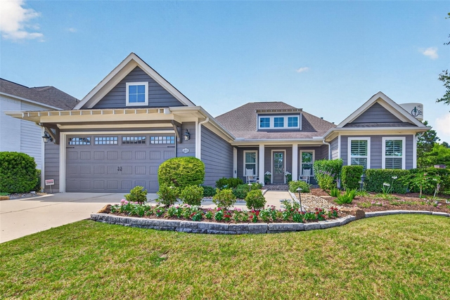 2072 Laurie Darlin Drive - Photo 1