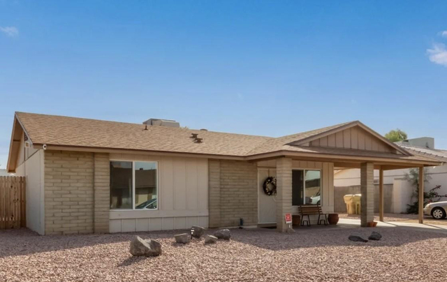 6421 W Carol Avenue - Photo 1