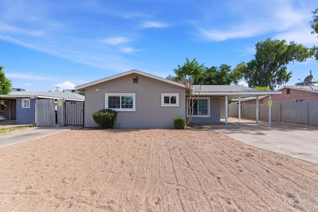 2609 W Morten Avenue - Photo 1