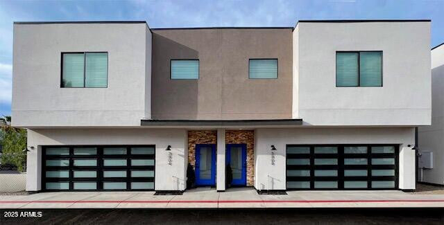 3804 E Monterey Way - Photo 1