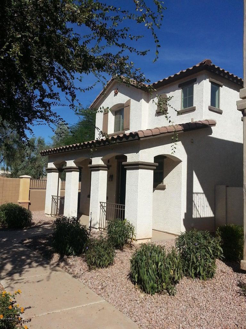 66 E Catclaw Street - Photo 1