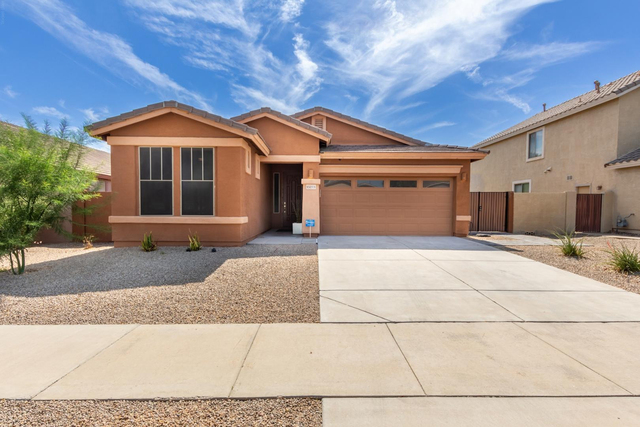 15273 W Edgemont Avenue - Photo 1