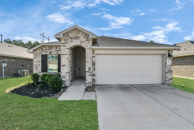 9827 Laurel Lake Street - Photo 1
