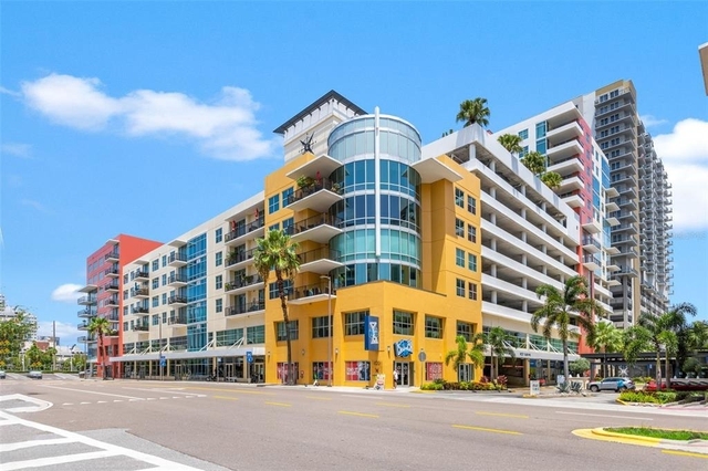 1208 E Kennedy Boulevard - Photo 1