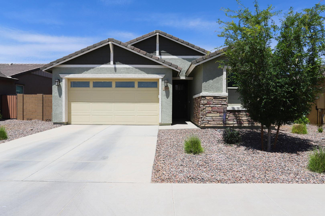 2250 E Kelly Drive - Photo 1