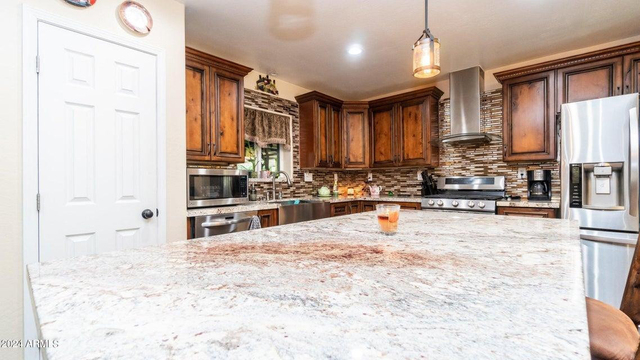 1011 W Northern Avenue - Photo 1