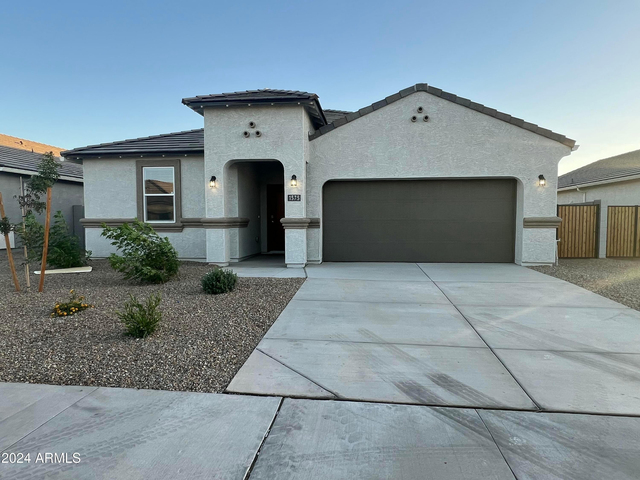 1575 E Lardner - Photo 1