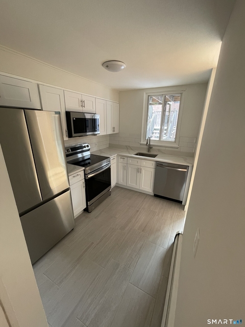 492 Fountain Street - Photo 1