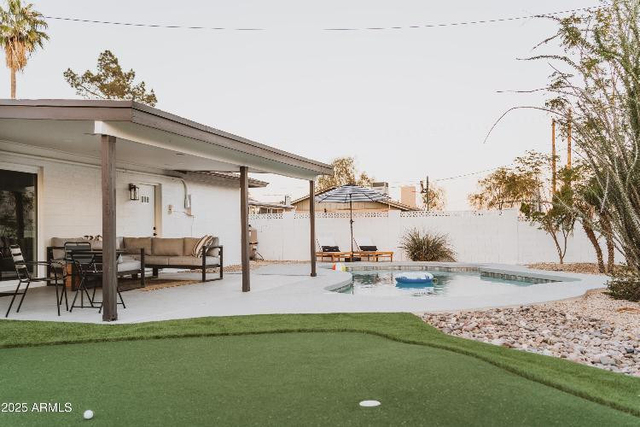 8737 E Rose Lane - Photo 1