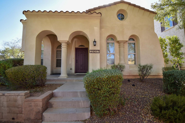 21017 W Glen Street - Photo 1