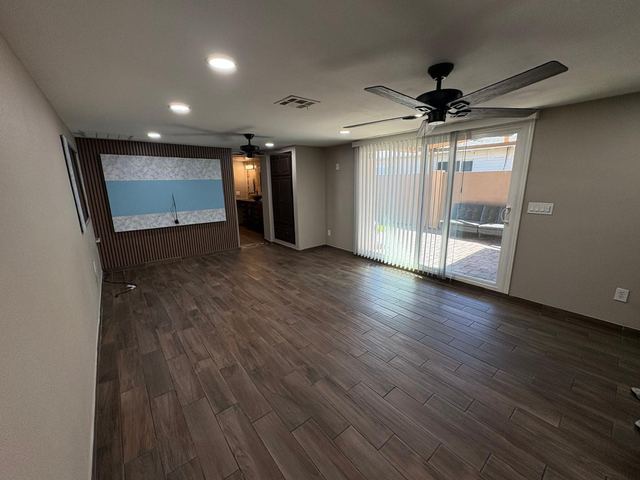 3229 N 54th Lane - Photo 1