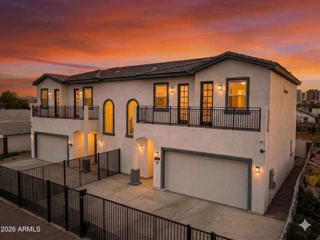 1344 E Polk Street - Photo 1
