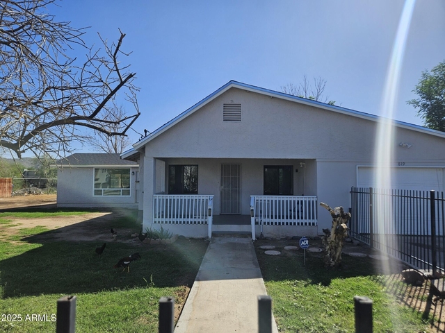819 E Apollo Road - Photo 1