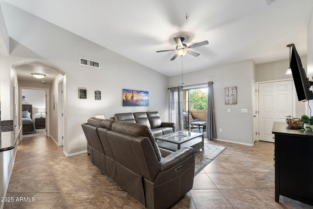 10136 E Southern Avenue - Photo 1