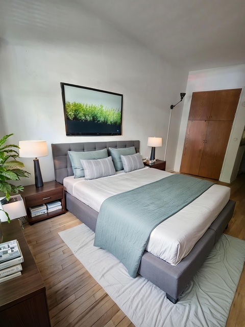 414 East 88th Street - Photo 1