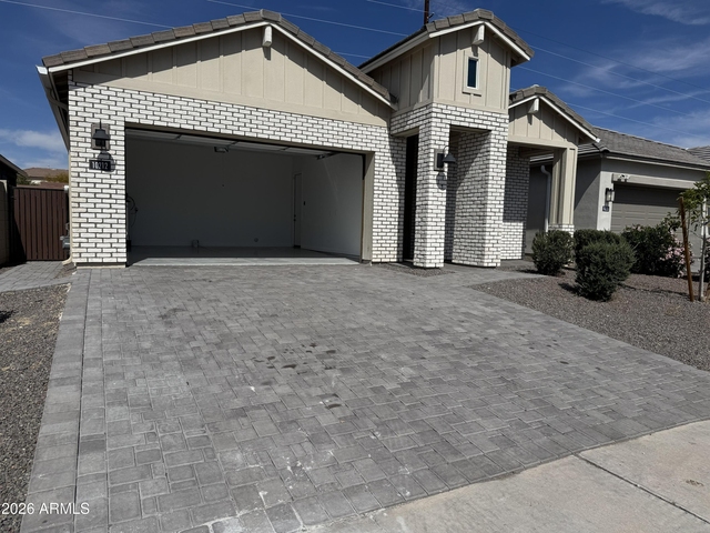 10212 W Alex Avenue - Photo 1