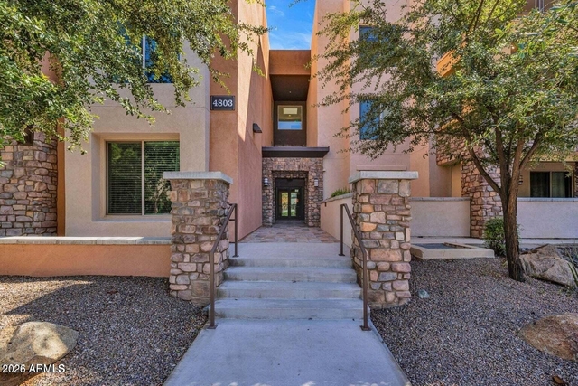 4803 N Woodmere Fairway -- - Photo 1