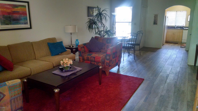 9600 N 96th Street - Photo 1