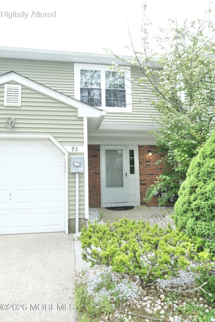 93 Oak Lane - Photo 1