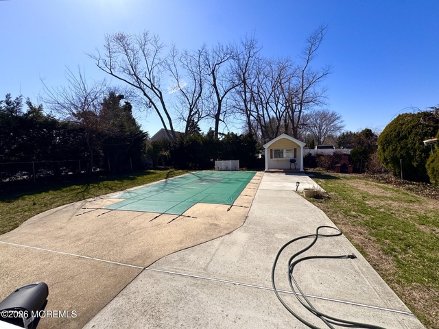 70 Maryland Avenue - Photo 1
