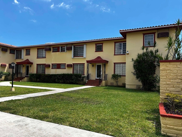 631 Sw 11th Street - Photo 1