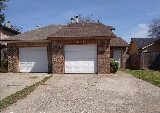 4107 Heritage Place Drive - Photo 1