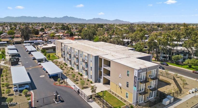 6025 W Thomas Road - Photo 1