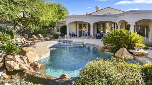 8350 E Via Del Sol Drive - Photo 1