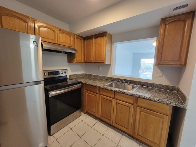 3700 Nw 21st Street - Photo 1