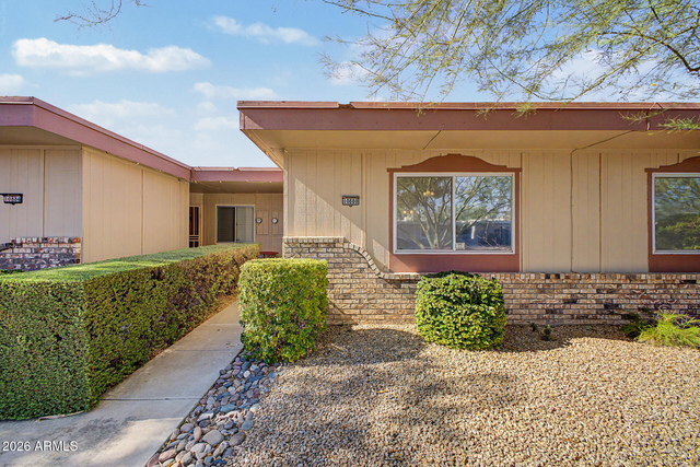 10880 W Emerald Drive - Photo 1