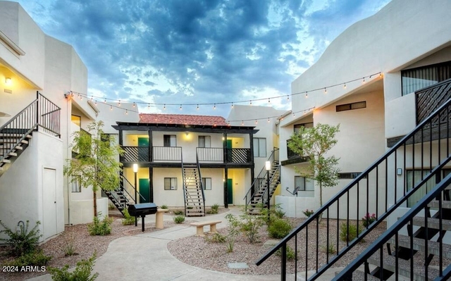 1820 E Bell De Mar Drive - Photo 1