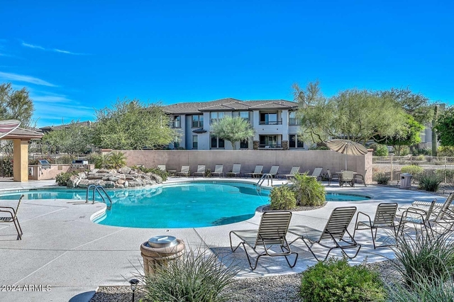 33550 N Dove Lakes Drive - Photo 1