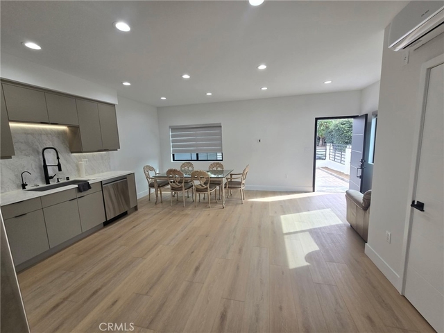8613 Oakdale Avenue - Photo 1