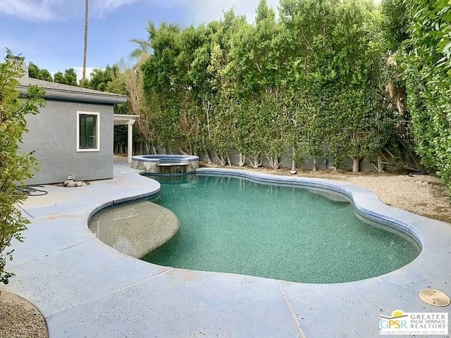 123 W San Carlos Road - Photo 1