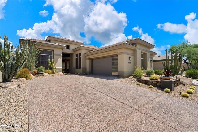 8228 E Mohawk Lane - Photo 1