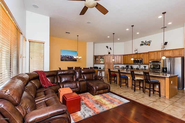 7317 N 85th Avenue - Photo 1