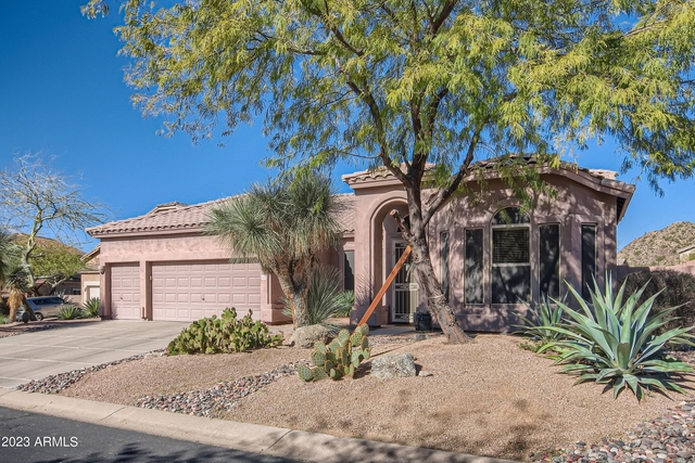 3060 N Ridgecrest -- - Photo 1