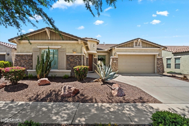 743 E Torrey Pines Place - Photo 1
