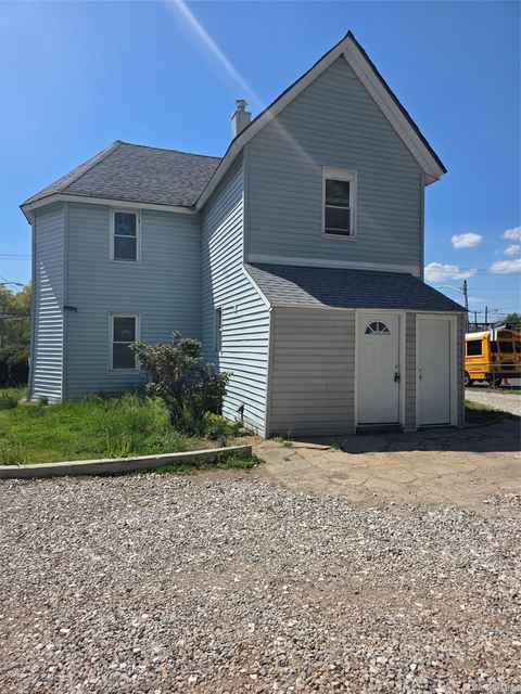 291 Uniondale Avenue - Photo 1