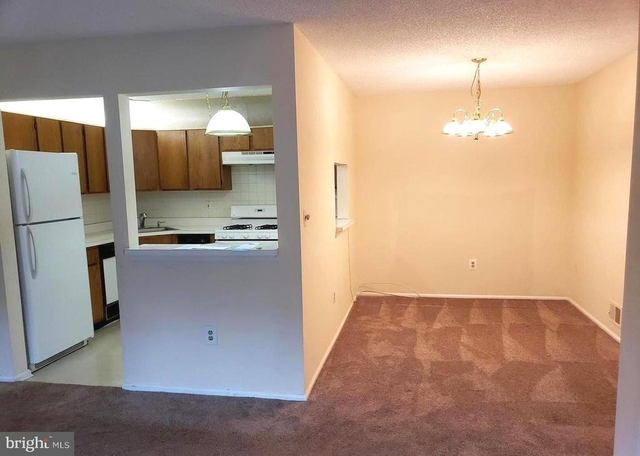 8 Joyner Court - Photo 1