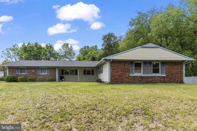 13501 Ivy Way - Photo 1