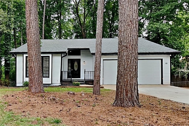 345 Deerwood Drive - Photo 1