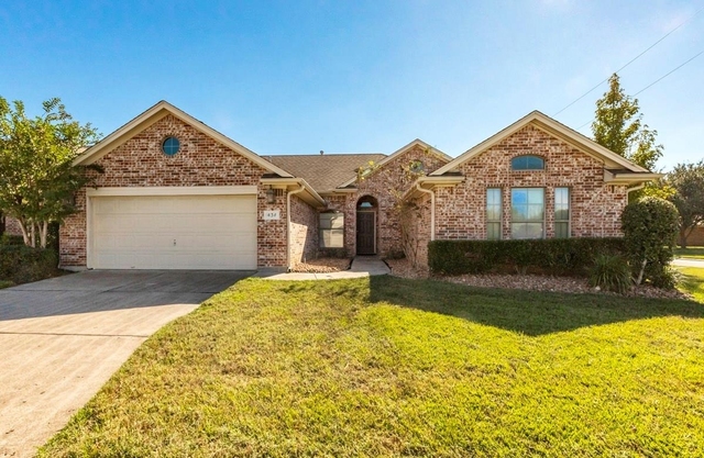 434 Harbor Oaks Drive - Photo 1