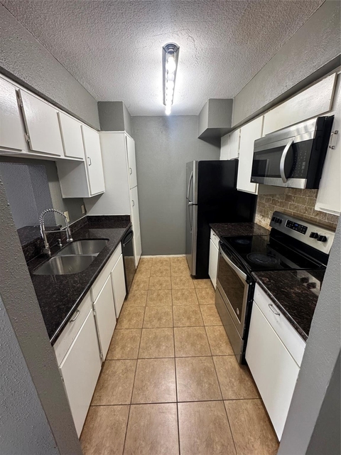 6633 W Airport Boulevard - Photo 1