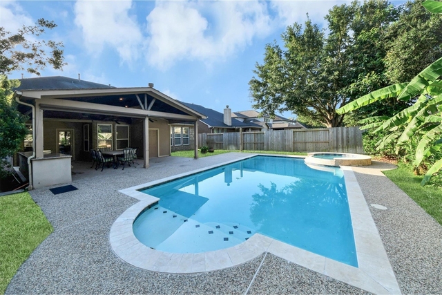 9619 W Amber Bluff Lane - Photo 1