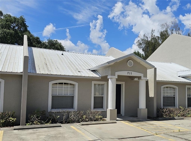 711 Lake Jessie Drive - Photo 1