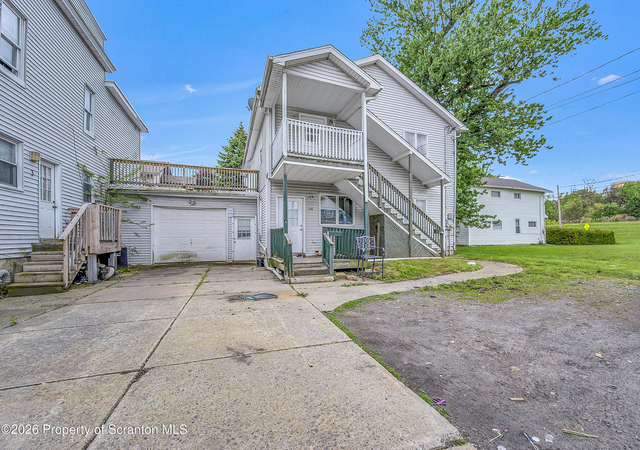 108 E Market Street - Photo 1