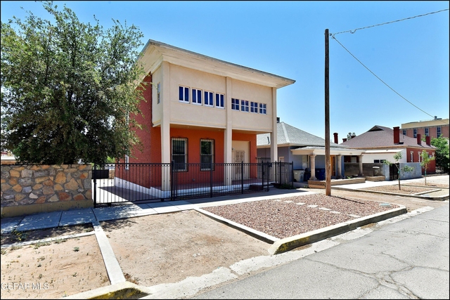 612 E Nevada Avenue - Photo 1