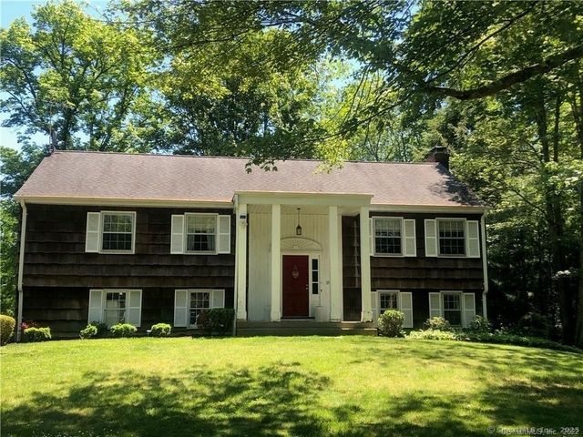 33 Loughran Avenue - Photo 1